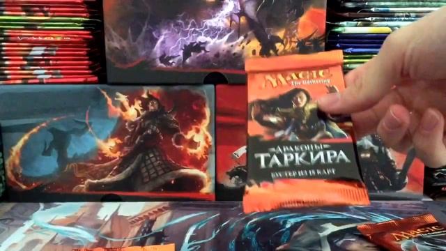Вскрытие бустеров Драконы Таркира! смотреть онлайн