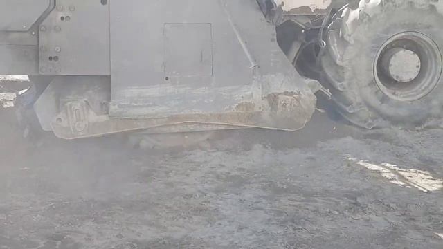 Стабилизация грунта. Подготовка к асфальту смотреть онлайн