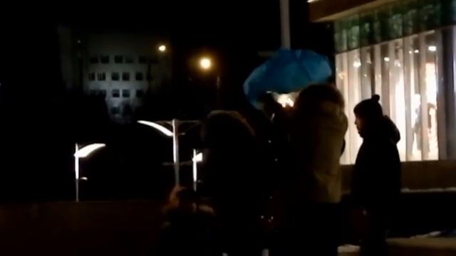 Самый романтичный день оказался испорченным смотреть онлайн