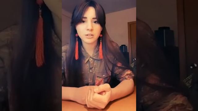 Весело уходят друзья смотреть онлайн