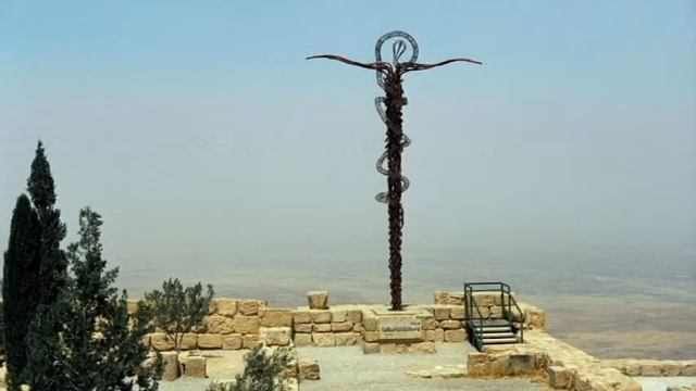 размышление с библией в руках /Долгожданная свобода.О жизни Моисея/ библия на каждый день смотреть онлайн