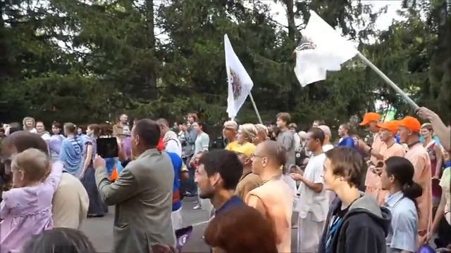 Festival Ratha Yatra in Krasnoyarsk [10/08/2014] смотреть онлайн