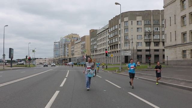 Марафон "Белые ночи 2017" или "Пятячок неси ружье" смотреть онлайн