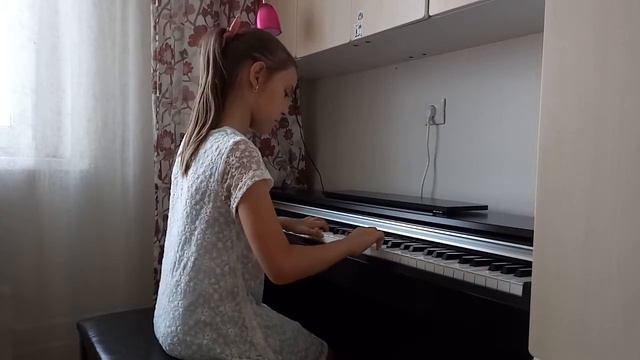 Очень красивое произведение Гиллак "Осенний эскиз" смотреть онлайн