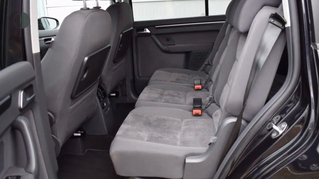 Volkswagen Touran 1.2 TSI 105 PK HIGHLINE 7ZITS NAVI / CLIMA / 7 ZITS / CRUISE смотреть онлайн