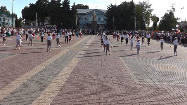25 июня 2019! Зажигательные танцы для всех! смотреть онлайн