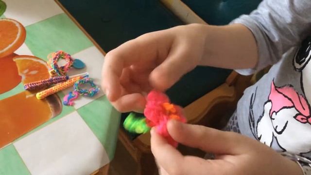 Поделки из резиночек смотреть онлайн