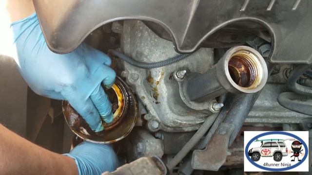2003 - 2009 Toyota 4Runner - Oil Change смотреть онлайн