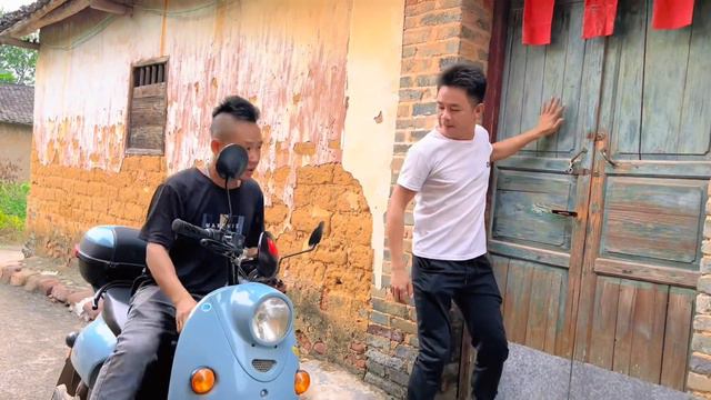 新型骗局，提醒大家注意防范，以免上当受骗！ смотреть онлайн