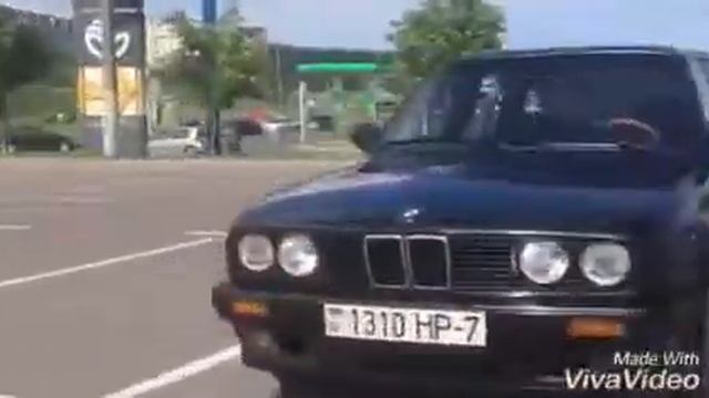 Бмв е30