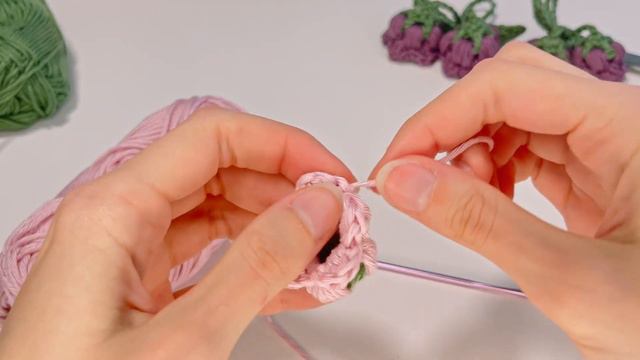 Flor Pequeña a Crochet Fácil | Tutorial Paso a Paso - English Subtitles смотреть онлайн