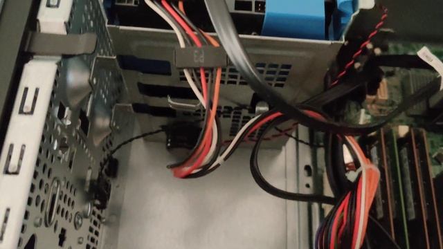 Hector's $300 i5-2400 gaming rig. 3.1 GHz w/GTX 1650 Low Profile on PCIe power delivery. смотреть онлайн