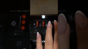 Кавомашина PHILIPS EP3347/90 та  приготування Капучіно з нутеллою ☕️??