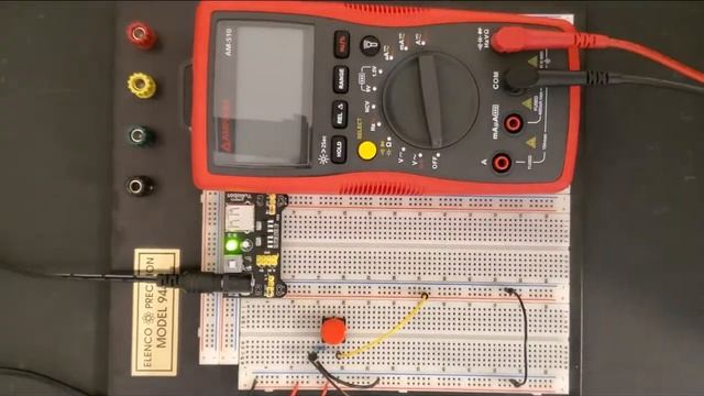 2N2222 NPN Transistor as a switch - Arduino example with LED Flash смотреть онлайн