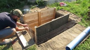 Обустройство СКВАЖИНЫ своими руками №2 | Опалубка для стен кессона своими руками