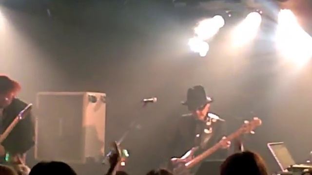 JUNK FUNK PUNK - Sparks Devil - смотреть онлайн