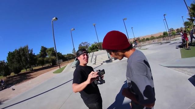 WORST SHOES AT THE PARK | FIRST KICKFLIP EVER! смотреть онлайн