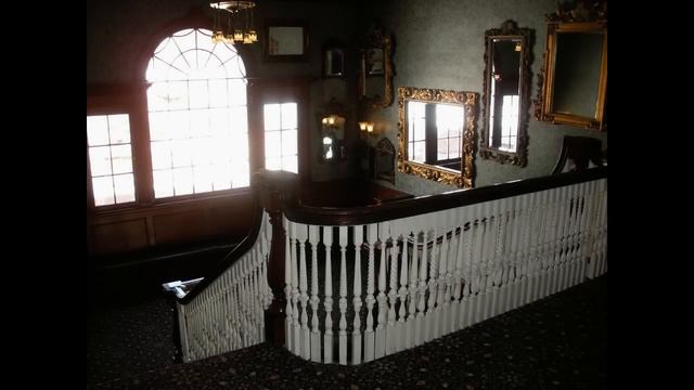 ПРИЗРАКИ в Stanley Hotel [Пугающие мистические истории #81] смотреть онлайн