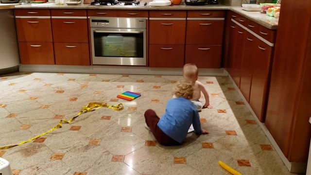 Милахи учатся понимать друг друга смотреть онлайн