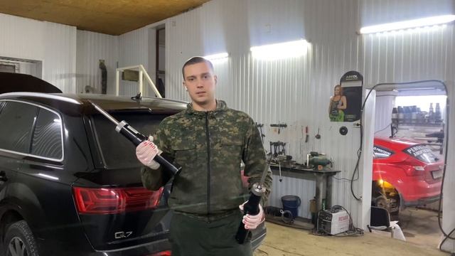 Стук ходовой Audi Q7 4M Ауди ку 7 4М стук амортизаторов пневмоподвески. смотреть онлайн