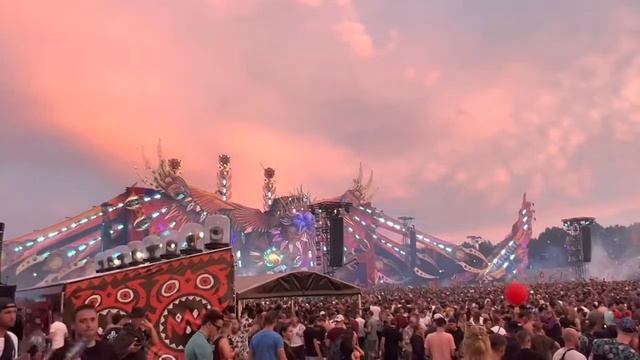 Defqon1 2022 TNT Legends Set -The Realm- Red смотреть онлайн