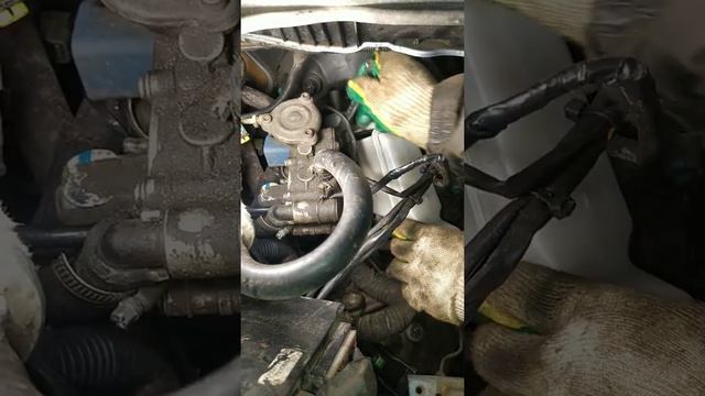 Как определить течь тормозной жидкости, причины смотреть онлайн