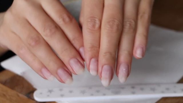 HOW I DO MY GEL MANICURE AT HOME смотреть онлайн