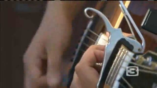 Gibson Sings 'Call It Faith' смотреть онлайн
