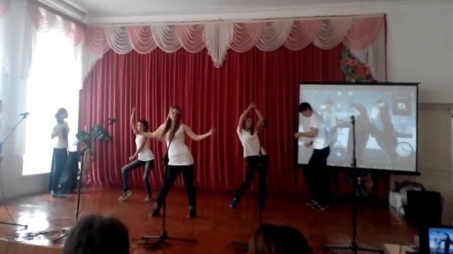 Выступление агитбригады за ЗОЖ. 1 часть / Performance propaganda team of the HLS. 1 part смотреть онлайн