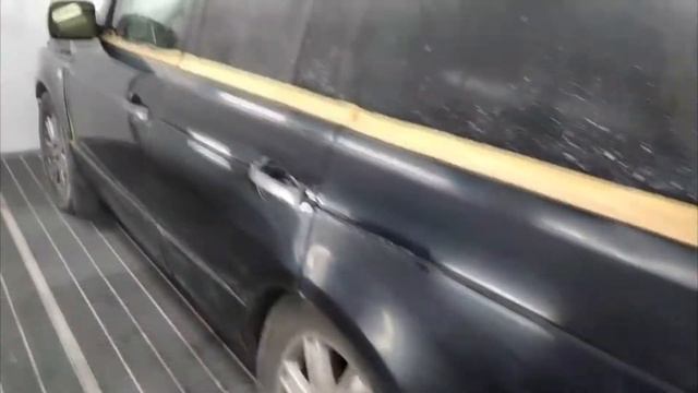 Полировка Range Rover Vogue, черный, материал 3м смотреть онлайн