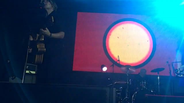 Настя Полева — На небе вороны (live) смотреть онлайн