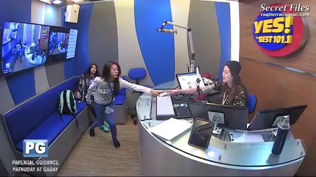 06/11/18 Dj Raqi Terra's Secret File:Kakakasal palang namin, sipa at sampal agad ang inabot ko. смотреть онлайн