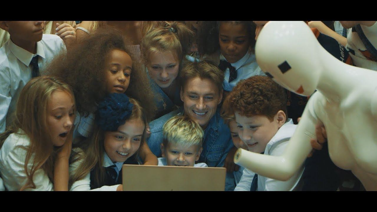 Небольшой бэкстейдж со съёмок клипа Алексея Воробьева - Я тебя люблю смотреть онлайн