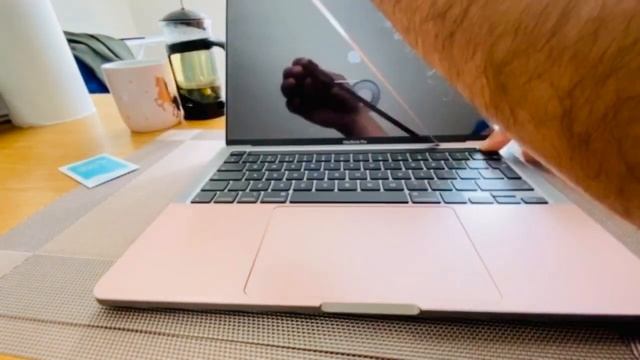 How to protect Apple MacBook Pro 2020, Apple MacBook Air 2020, Protect your laptop Apple MacBook смотреть онлайн