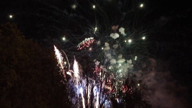 Салют 09052021 Минск парк Янки Купалы смотреть онлайн