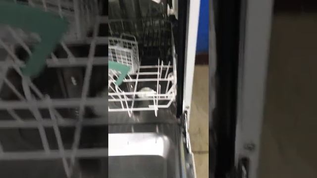 Посудомоечная машина Ariston LSI48A смотреть онлайн