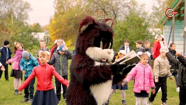 Поздравление с Днем учителя от учащихся шк №4 смотреть онлайн