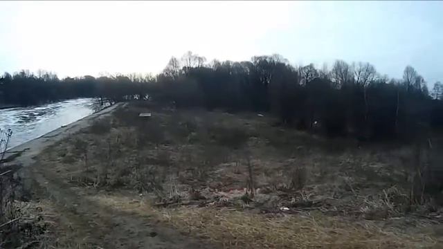 Рыбалка у плотины на Пахре смотреть онлайн