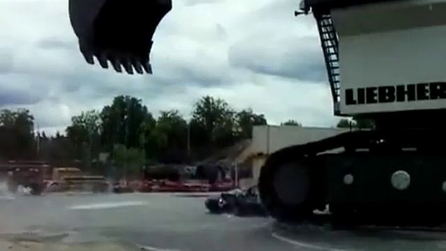 Не стоит так мыть машину смотреть онлайн