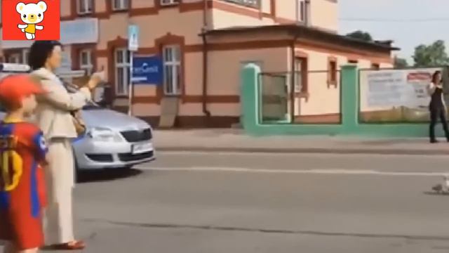 Приколы с животными лето 2014 ● Смех до слез! ● Funny Animals Compilation ● Laughter to tears! смотреть онлайн