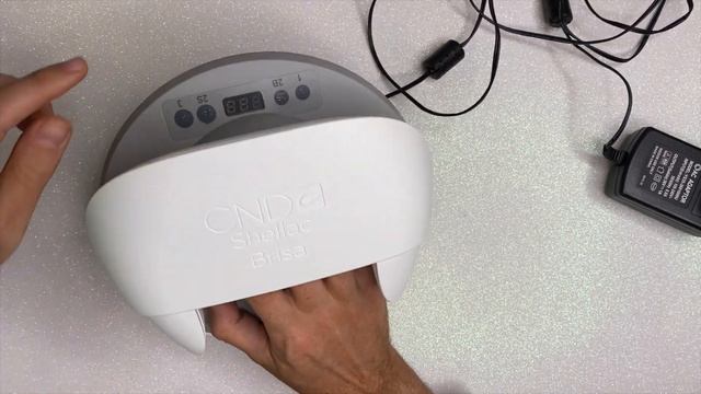 CND Shellac LA MIGLIORE lampada LED UV per SMALTO SEMIPERMANENTE e GEL смотреть онлайн