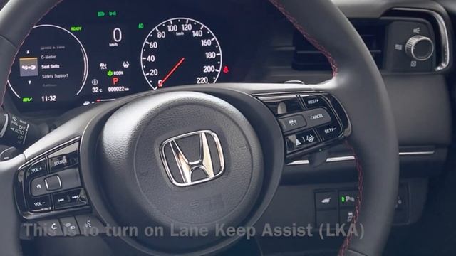 Honda Salesperson Teaching How to Use Honda HRV Hybrid - Speaks in Cantonese with English Subtitle смотреть онлайн