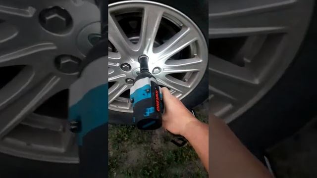 гайковерт onwan с крутящим моментом 1200 нм и батареей 588VF, из Китая смотреть онлайн