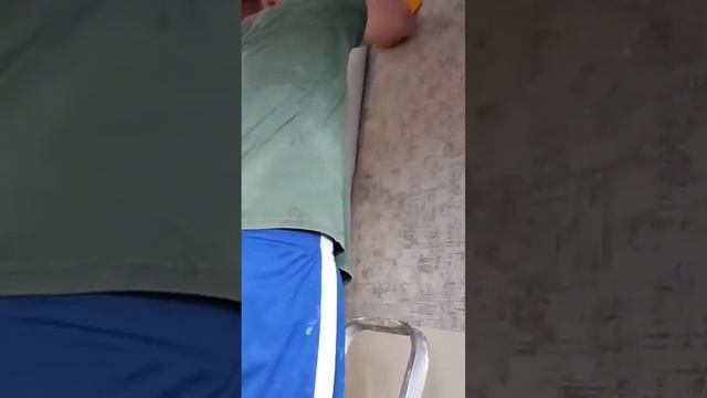 Горизонтальная поклейка обоев.#клеимобои#ремонт #обои #поклейкаобоев смотреть онлайн