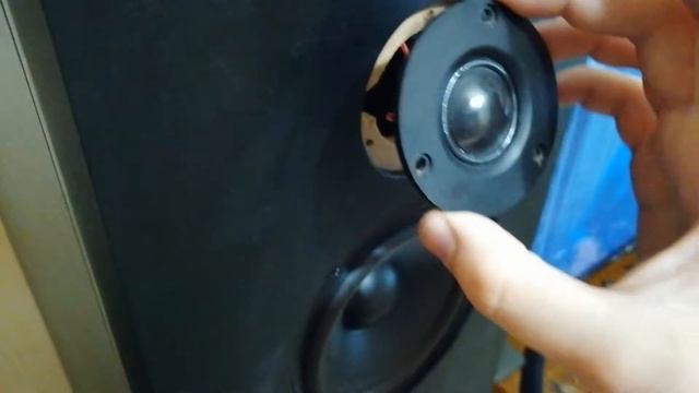 LV 5105 разборка колонки Lars Vaensoon смотреть онлайн
