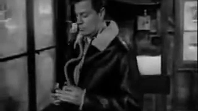 Stalag17 смотреть онлайн
