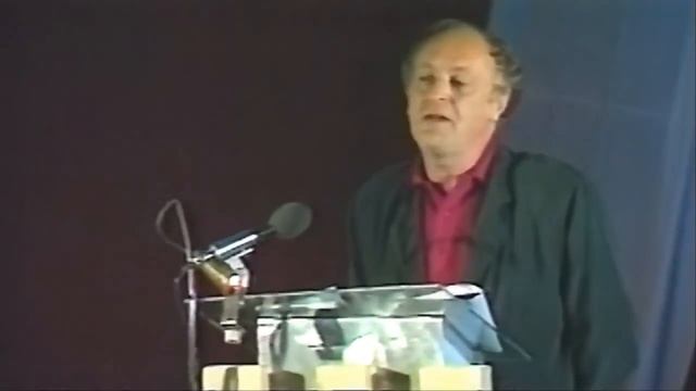 Иосиф Бродский читает стихотворение Натюрморт, запись 1989 года смотреть онлайн