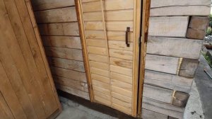 Дверь в баню, она сейчас не провиснет!