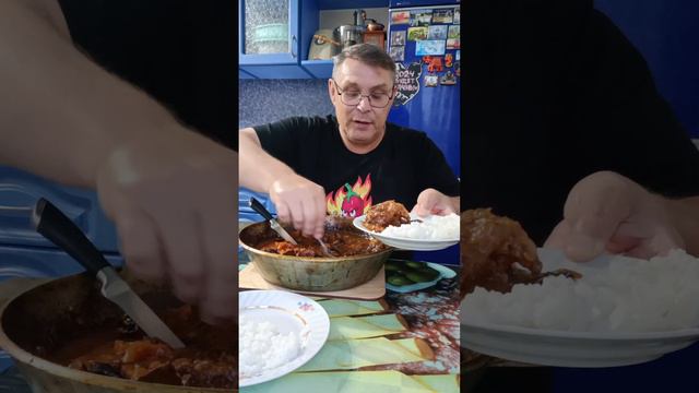 Изумительное тушёное мясо с черносливом и курагой. смотреть онлайн