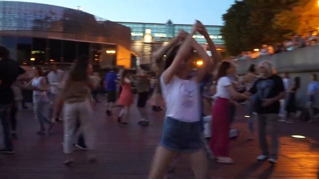 MAKE ME BETTER. Олег Алекс смотреть онлайн